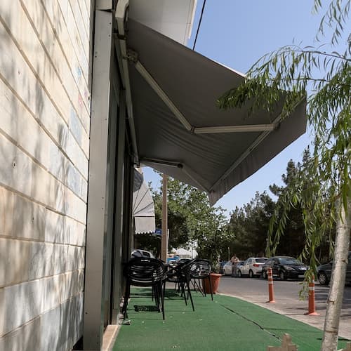 سایبان بازویی برقی