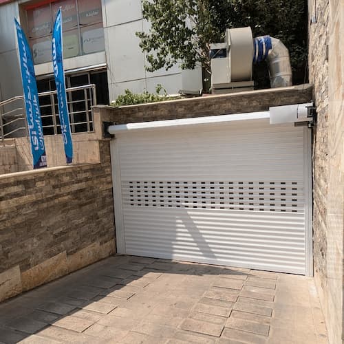 کرکره پارکینگی پانچ دار