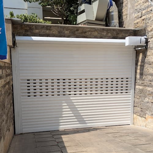 درب کرکره ای تهویه دار